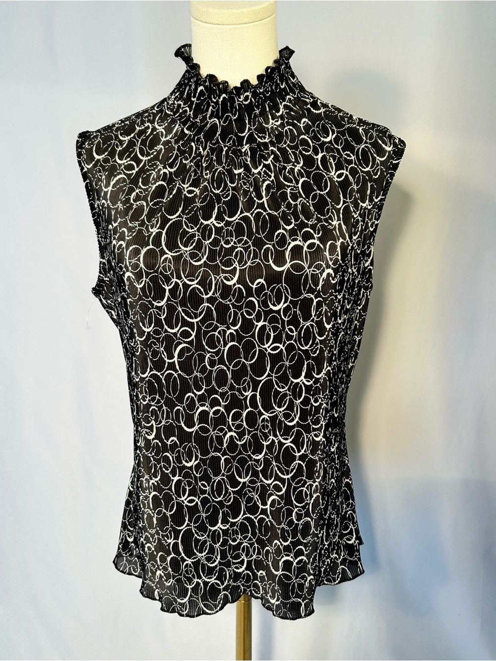 Serenade New York Sleeveless Plisse Pleated High Neck Blouse Office Travel Large